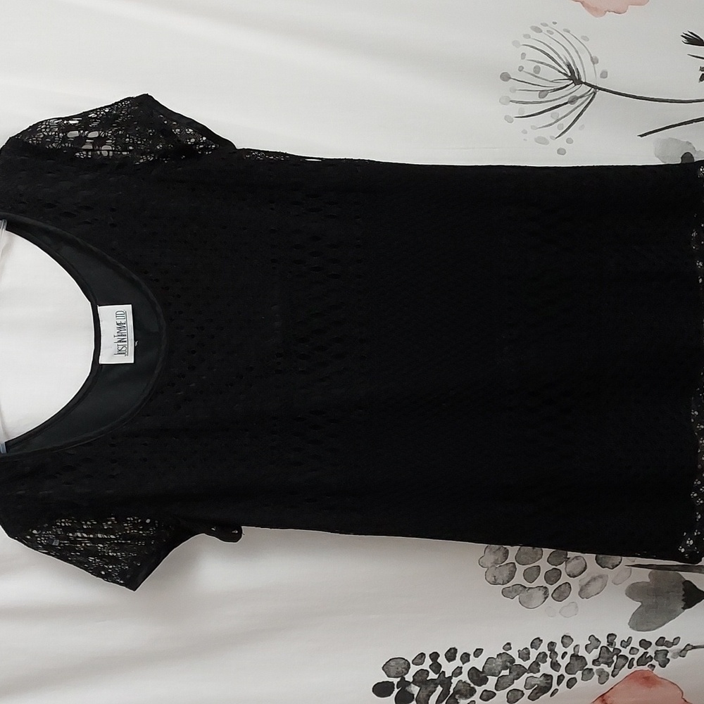 Black lace tunic top S